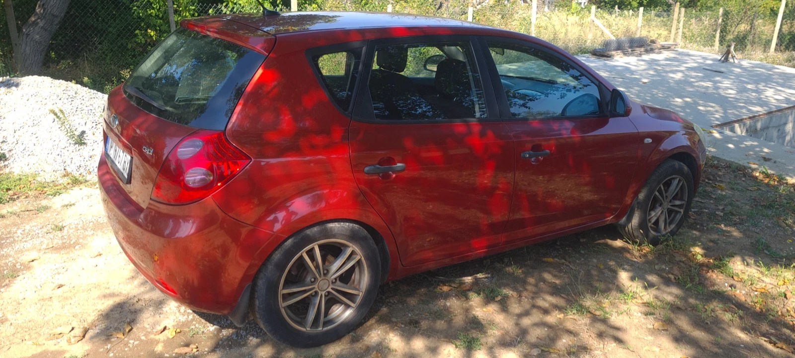 Kia Ceed 1.6 Crdi 115k.c., снимка 4 - Автомобили и джипове - 56159125