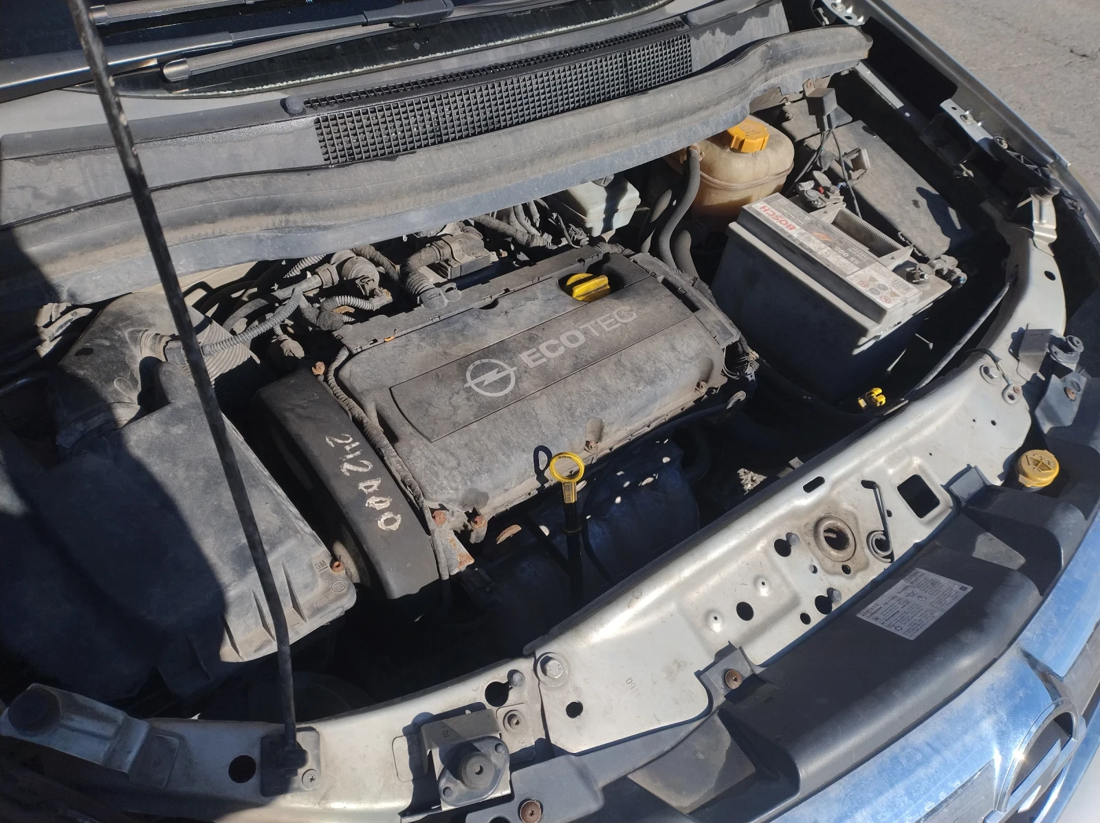 Opel Zafira, снимка 5 - Автомобили и джипове - 56627384