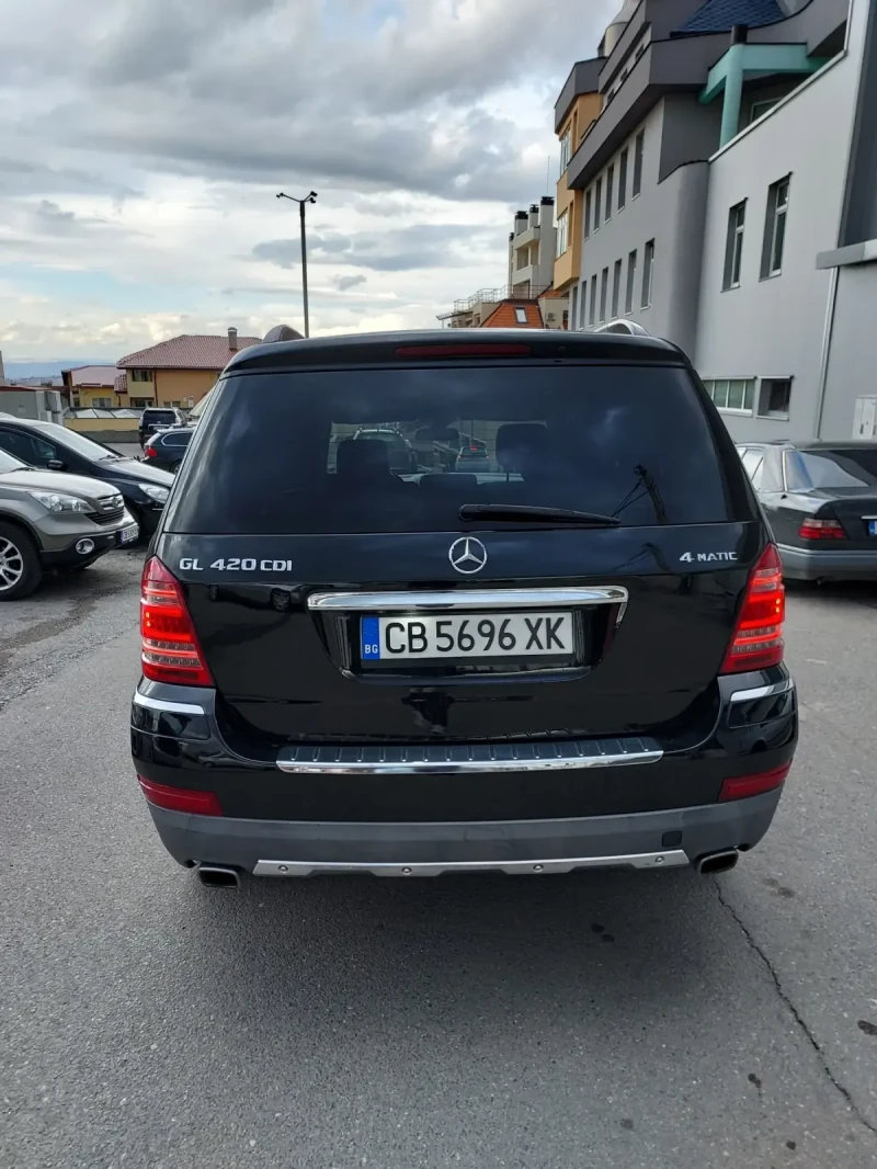 Mercedes-Benz GL 420, снимка 9 - Автомобили и джипове - 47500608