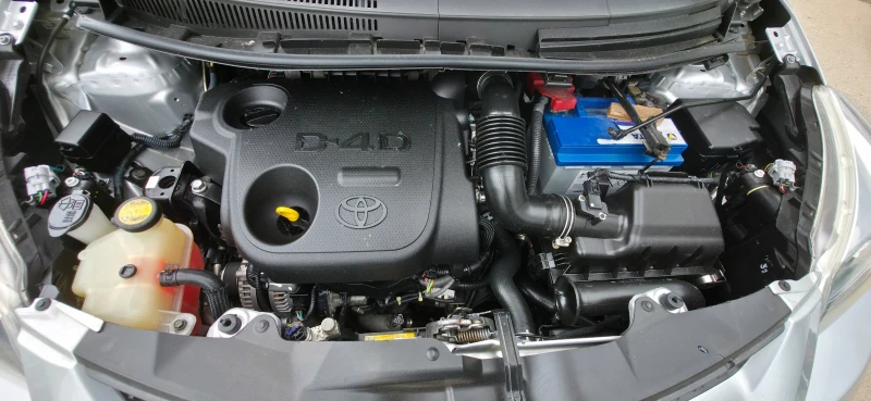 Toyota Urban Cruiser 1.4 D4D 4x4 90k.c ITALIA, снимка 16 - Автомобили и джипове - 50398710