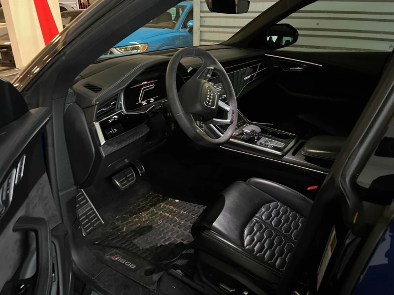 Audi RSQ8 * 4.0 TFSI quattro * CARFAX * БЕЗ ПЪРВОНАЧАЛНА ВНО, снимка 5 - Автомобили и джипове - 52645329