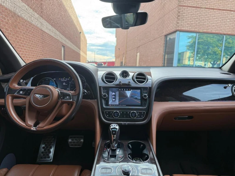 Bentley Bentayga W12/AWD/* АВТОКРЕДИТ, снимка 12 - Автомобили и джипове - 52836061