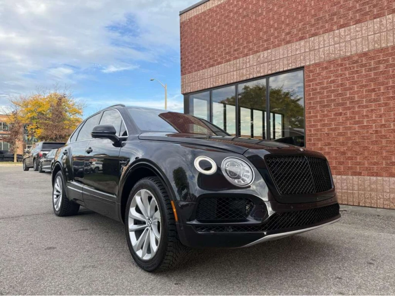 Bentley Bentayga W12/AWD/* АВТОКРЕДИТ, снимка 3 - Автомобили и джипове - 52836061