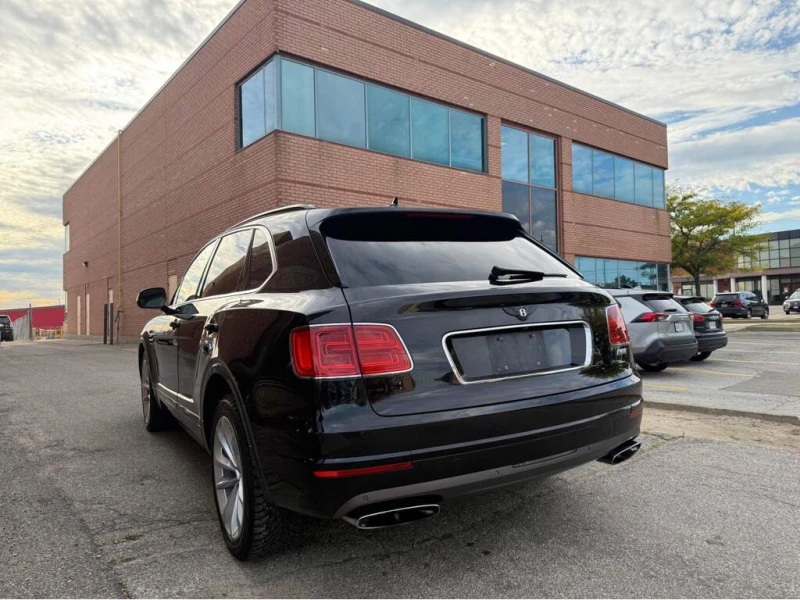 Bentley Bentayga W12/AWD/* АВТОКРЕДИТ, снимка 5 - Автомобили и джипове - 52836061