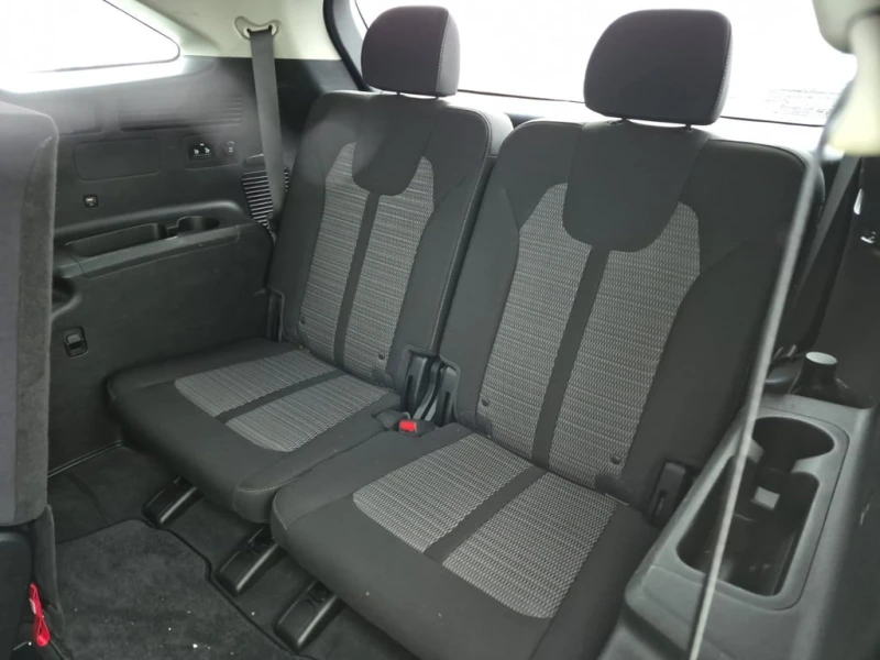 Kia Sorento * LX+ * * 7-МЕСТНА* * ПОДГРЕВ* , снимка 13 - Автомобили и джипове - 53455122