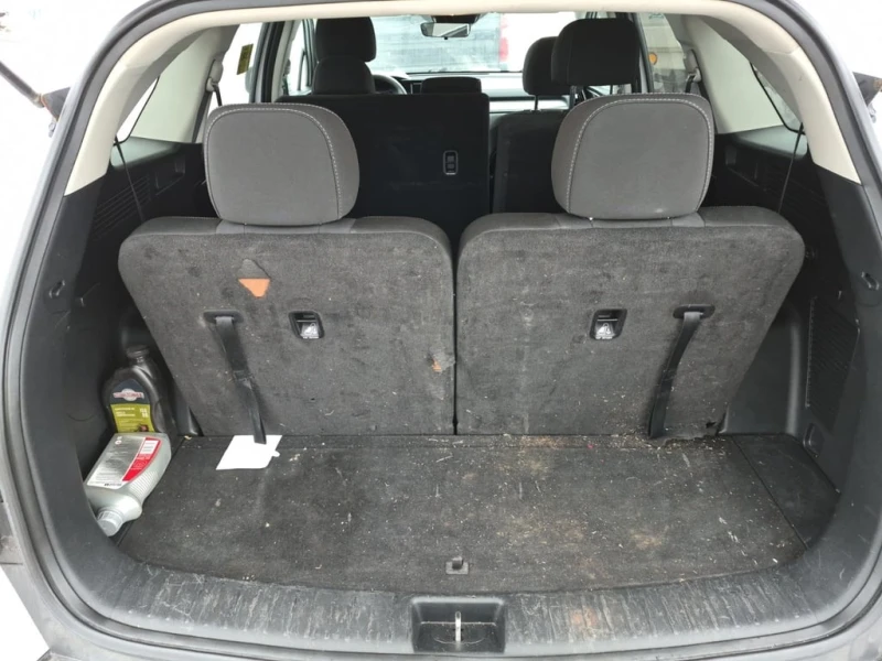 Kia Sorento * LX+ * * 7-МЕСТНА* * ПОДГРЕВ* , снимка 14 - Автомобили и джипове - 53455122