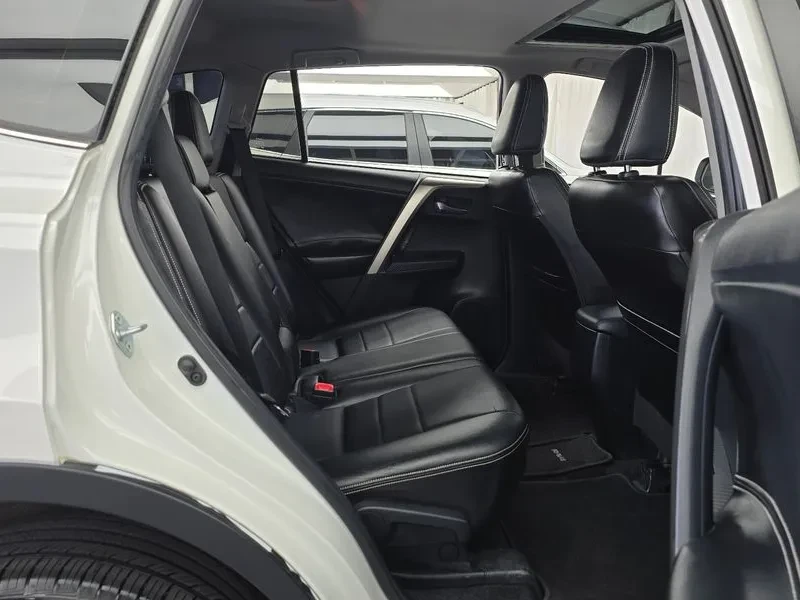 Toyota Rav4 2.5 2WD | Mobile.bg � ����������� 12