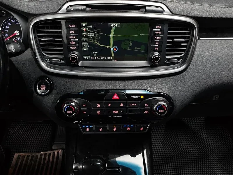 Kia Sorento 2.2 CRDI 4WD - ���� 30% ����� | Mobile.bg � ����������� 14
