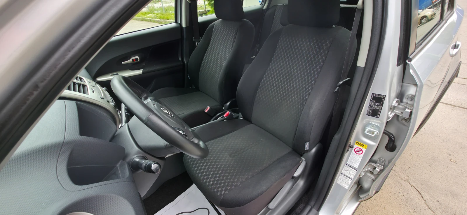 Toyota Urban Cruiser 1.4 D4D 4x4 90k.c ITALIA - изображение 10
