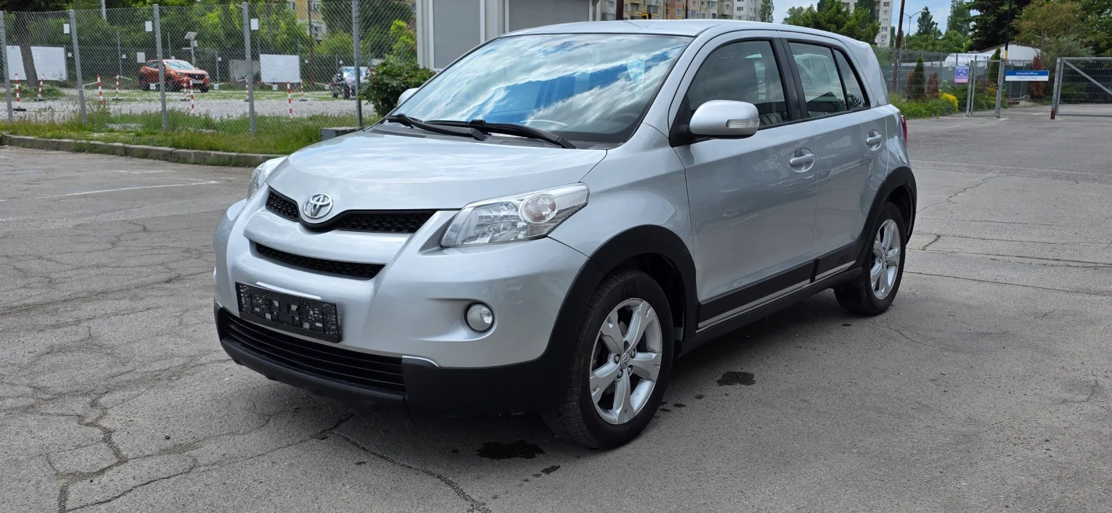 Toyota Urban Cruiser 1.4 D4D 4x4 90k.c ITALIA - изображение 3