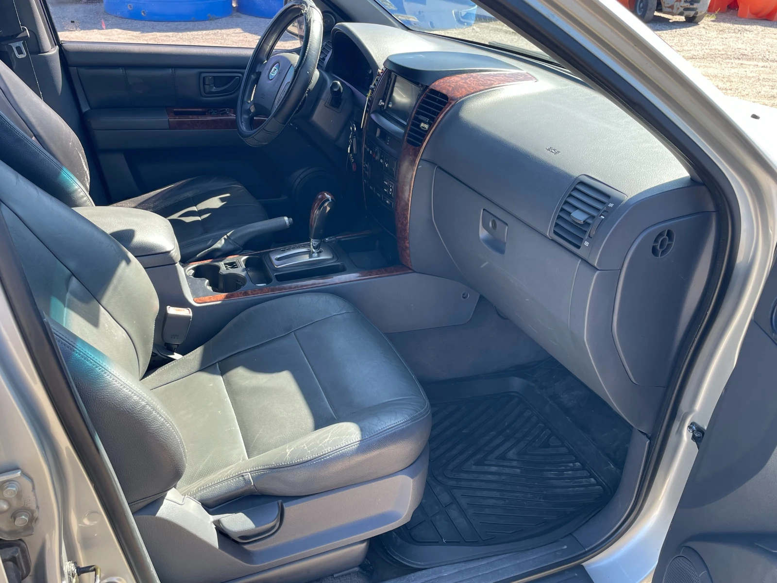 Kia Sorento  . | Mobile.bg   13