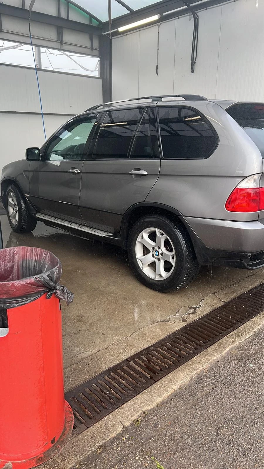 BMW X5 4.4 - изображение 2