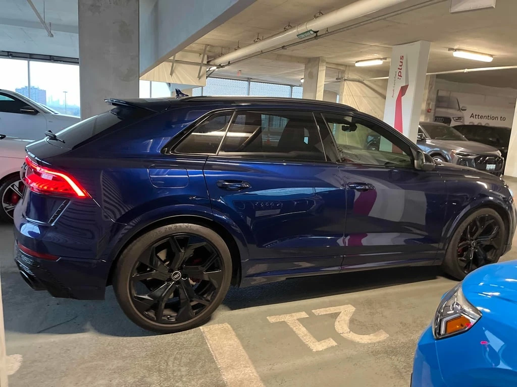 Audi RSQ8 * 4.0 TFSI quattro * CARFAX * БЕЗ ПЪРВОНАЧАЛНА ВНО - изображение 3