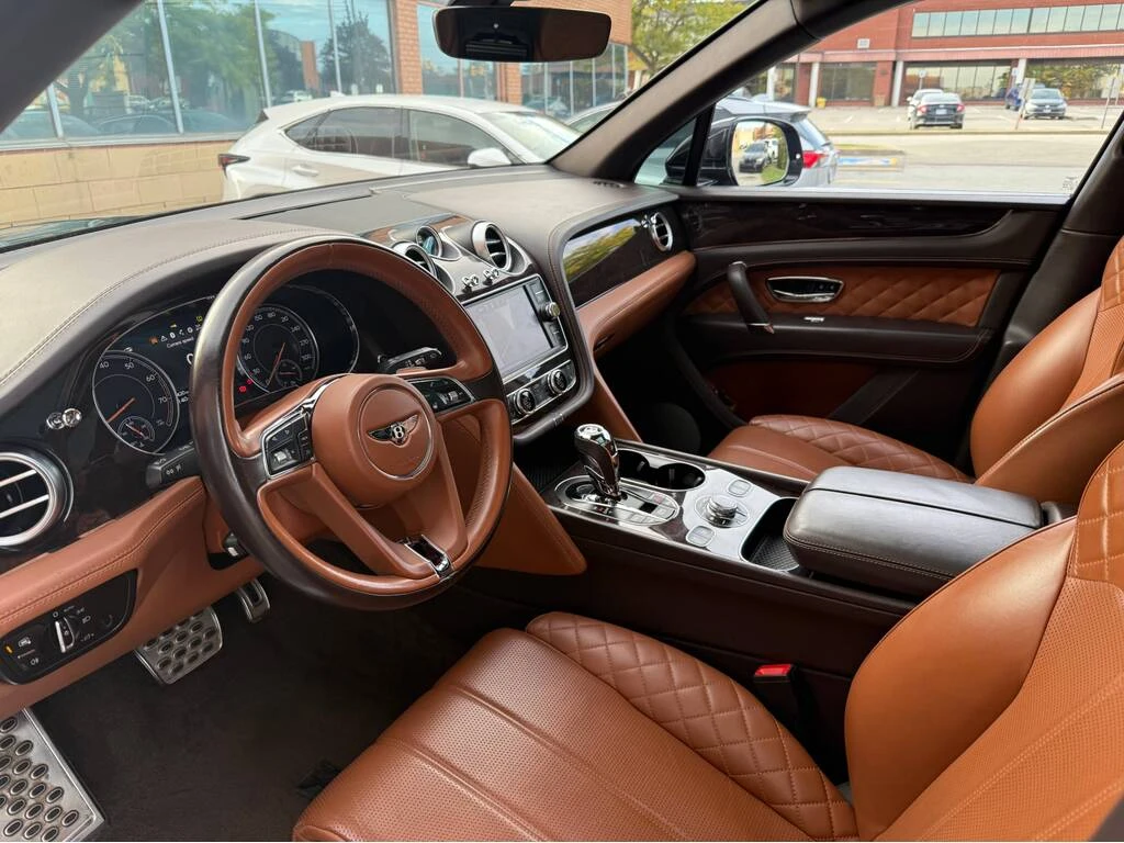 Bentley Bentayga W12/AWD/* АВТОКРЕДИТ - изображение 6