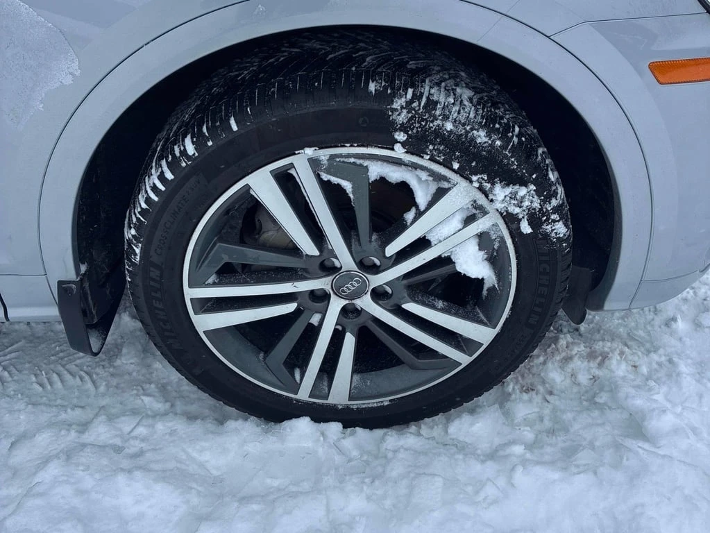 Audi Q5 * Technik * CARFAX * БЕЗ ПЪРВОНАЧАЛНА ВНОСКА - изображение 7