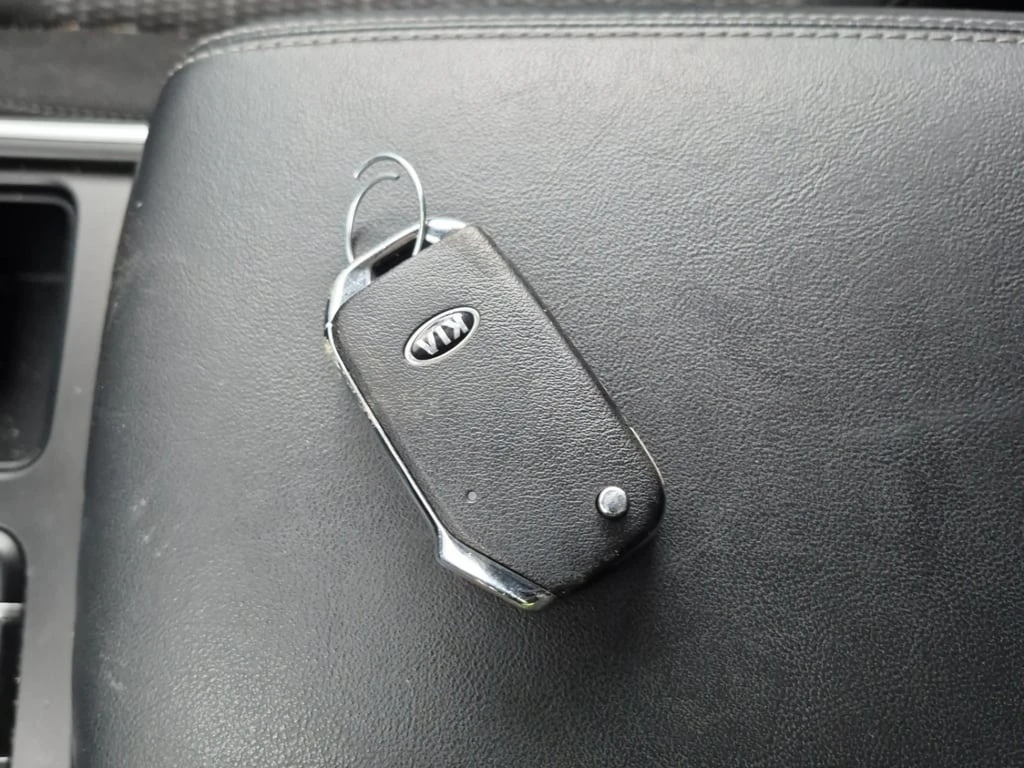 Kia Sorento * LX+ * * 7-������* * �������*  | Mobile.bg � ����������� 8