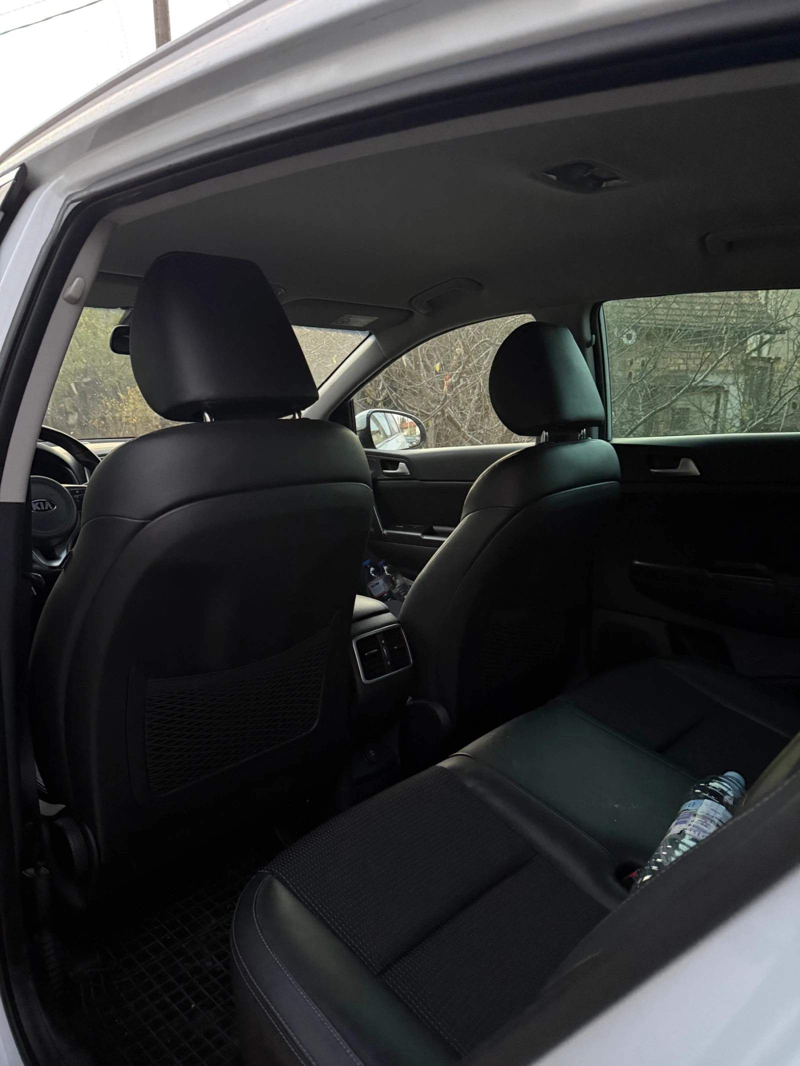 Kia Sportage, снимка 10 - Автомобили и джипове - 54359613