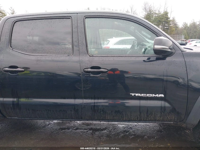 Toyota Tacoma Trd Off Road, снимка 13 - Автомобили и джипове - 54248827