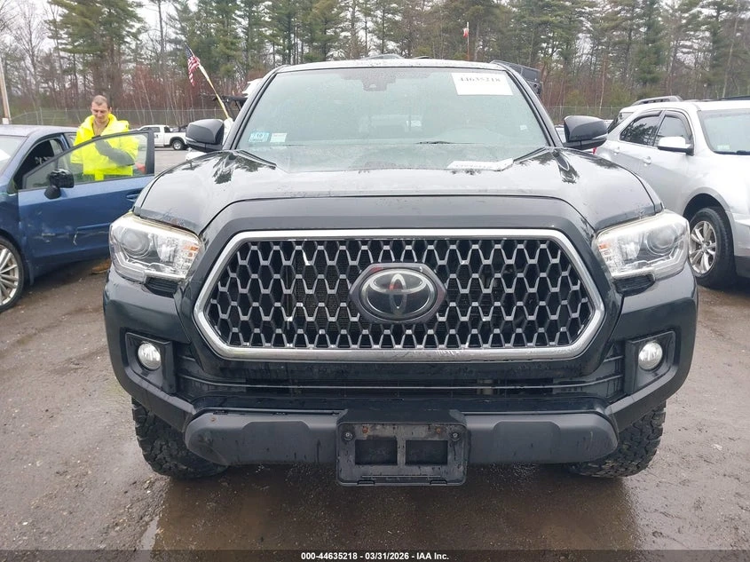 Toyota Tacoma Trd Off Road, снимка 12 - Автомобили и джипове - 54248827