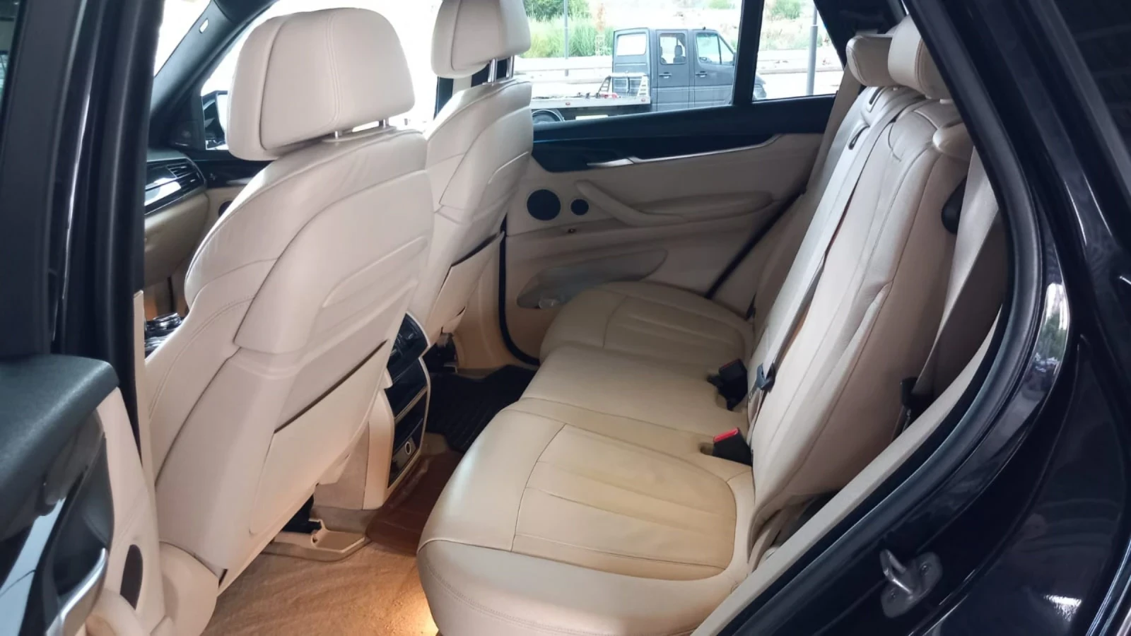 BMW X5 Xdrive30D* 7места* MPacket * panorama* full, снимка 16 - Автомобили и джипове - 54585271
