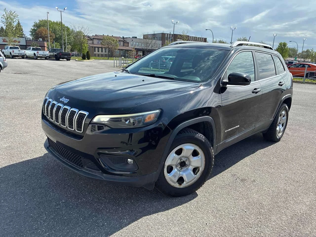 Jeep Cherokee * North * CARFAX * ПОДГРЕВИ * KEYLESS, снимка 15 - Автомобили и джипове - 54619779
