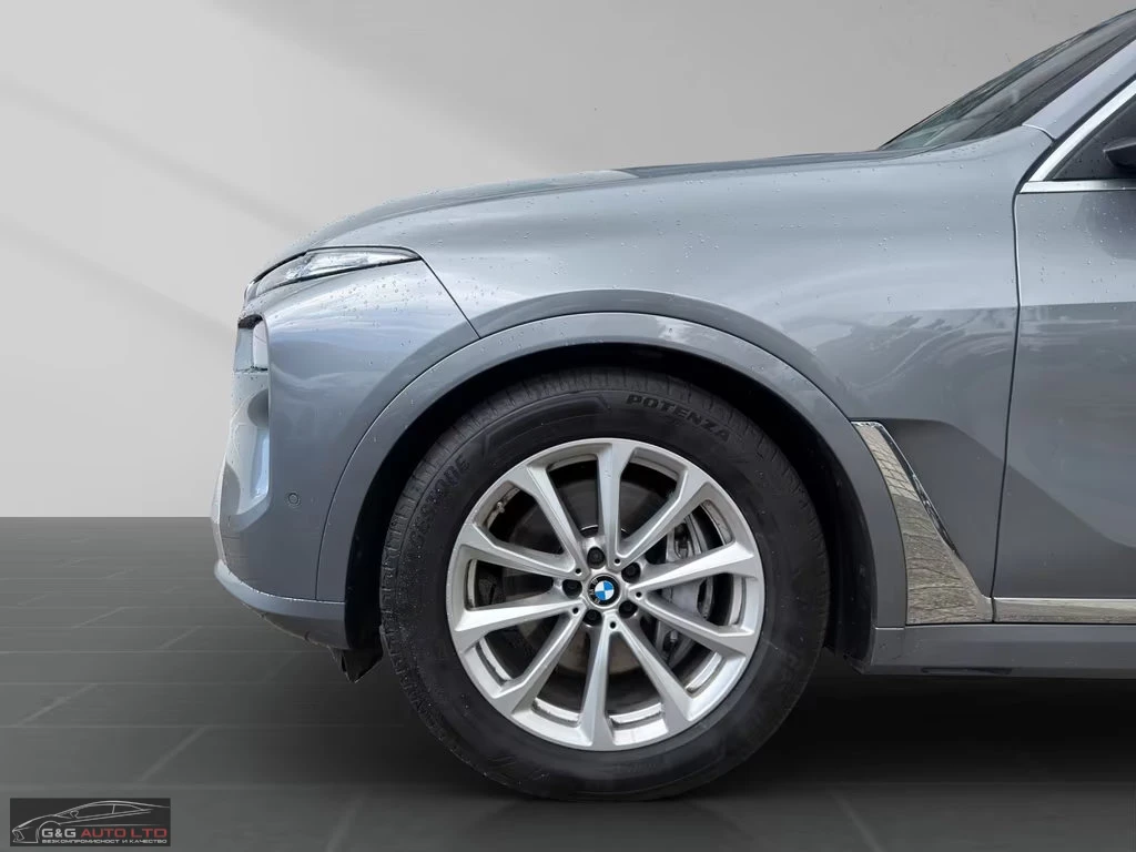 BMW X7 xDrive40d/352HP/FACELIFT/CRYSTAL/PANO/360/HUD/528q, снимка 3 - Автомобили и джипове - 55402904