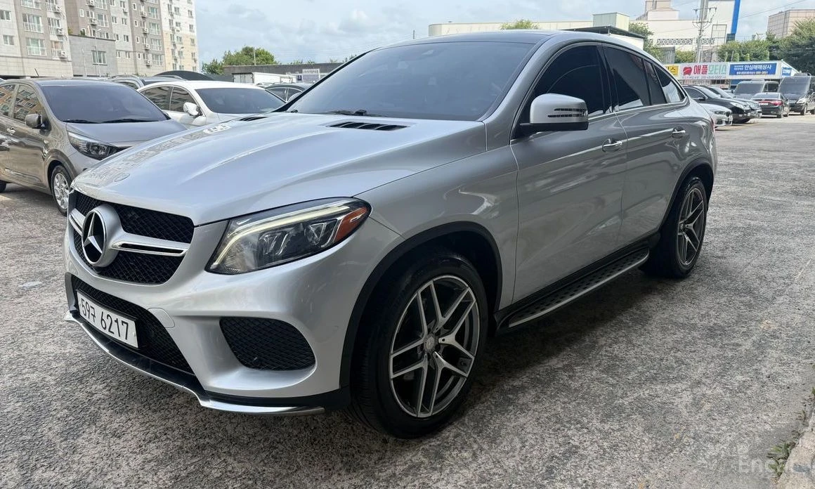 Mercedes-Benz GLE Coupe, снимка 3 - Автомобили и джипове - 55658258