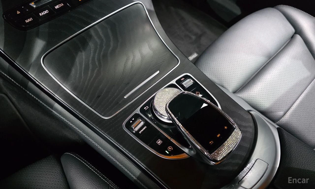 Mercedes-Benz GLC 300 FULL* 63* PACK* BURMESTER* , снимка 11 - Автомобили и джипове - 55820945