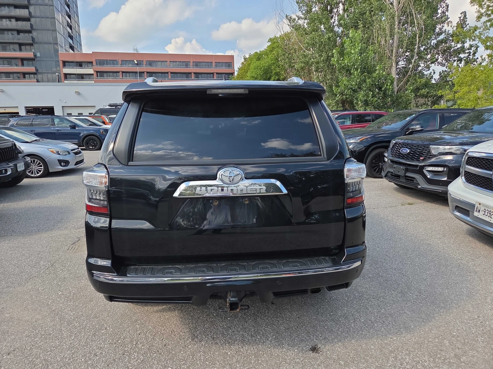 Toyota 4runner * 4WD * CARFAX * ОПЦИЯ ЗА ФИНАНСИРАНЕ , снимка 4 - Автомобили и джипове - 55989072