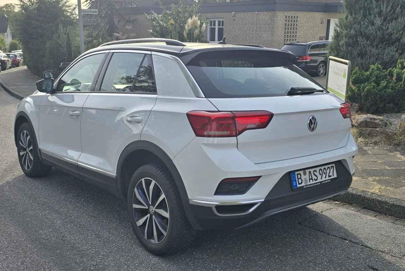 VW T-Roc 1.6TDI   Учебен, снимка 7 - Автомобили и джипове - 56705323