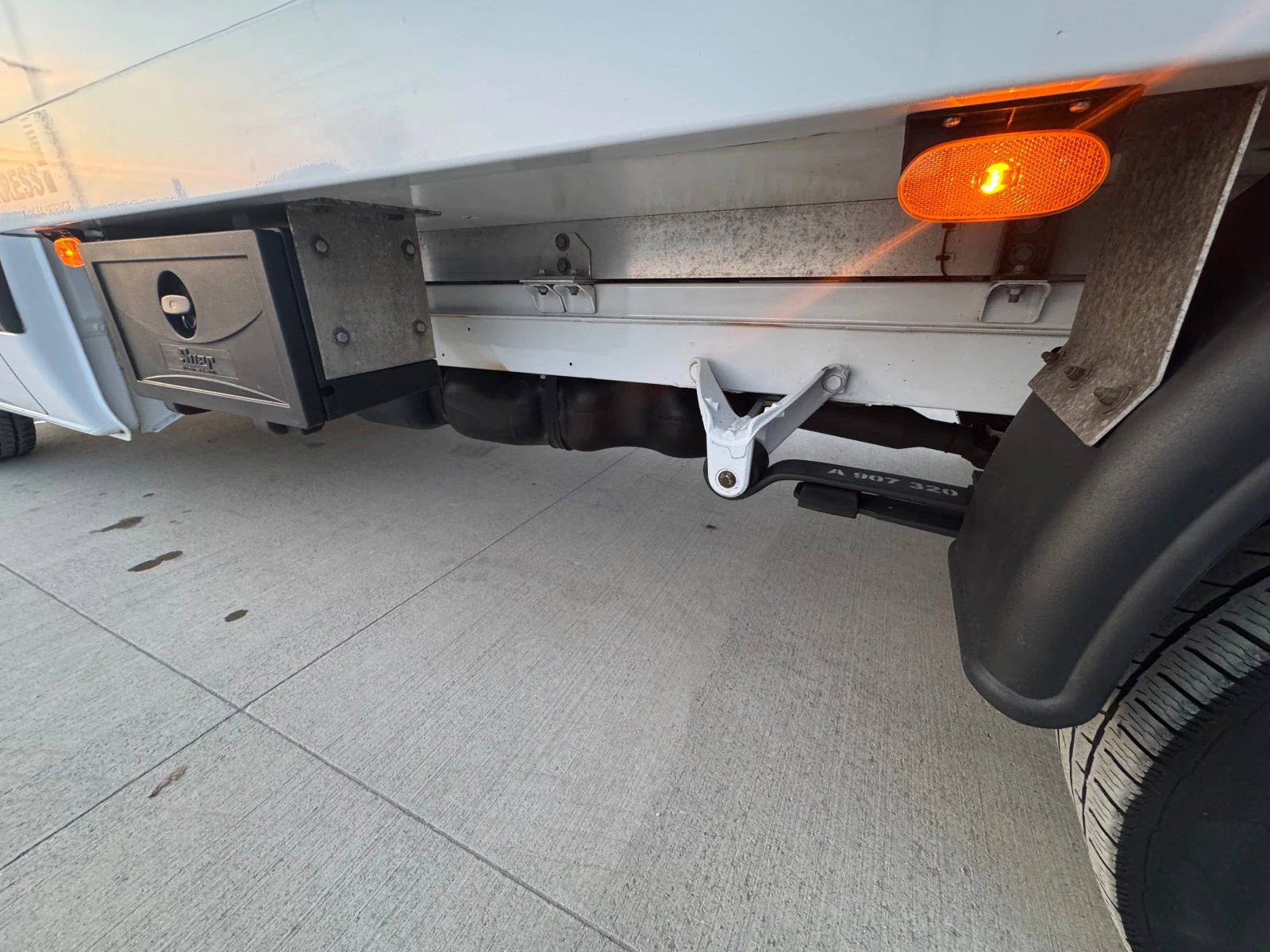 Mercedes-Benz Sprinter 316 Немски!МАХИ!ТОП!ЧИСТО НОВ!, снимка 6 - Бусове и автобуси - 53836127