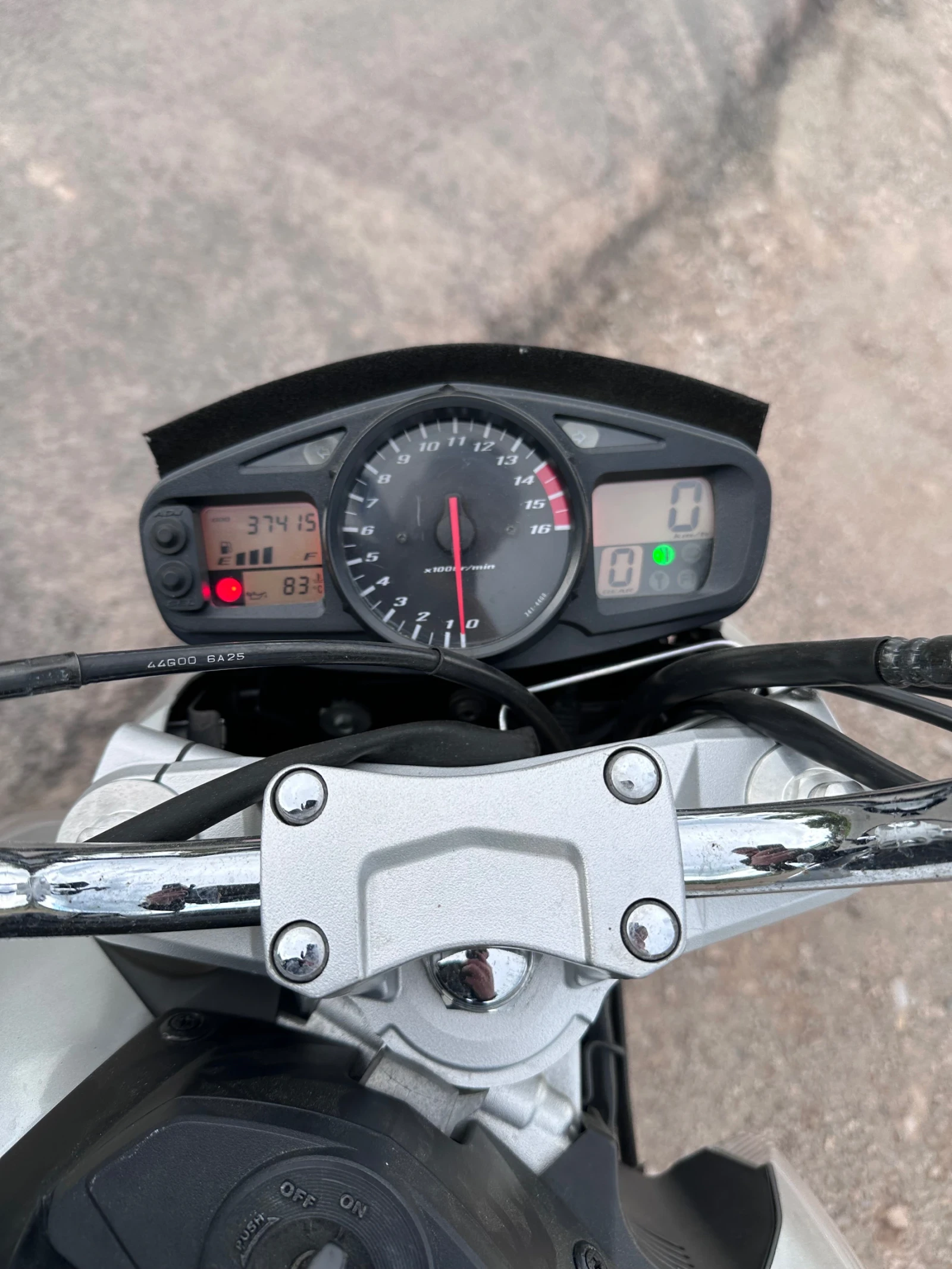 Suzuki Gsr 600i - изображение 6