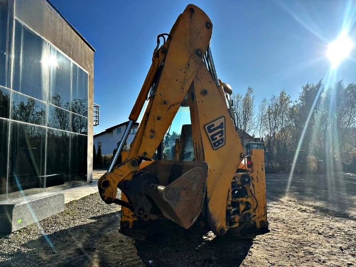 Багер JCB 4CX - изображение 5