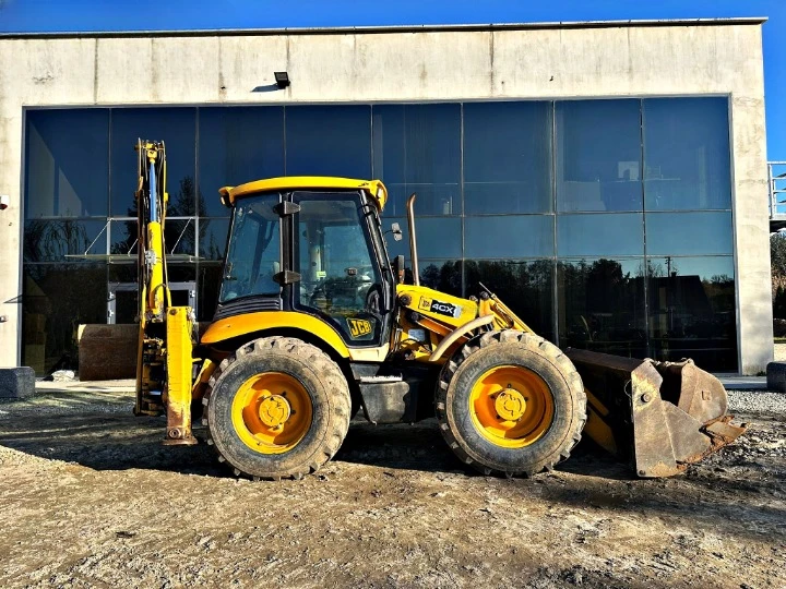Багер JCB 4CX - изображение 2