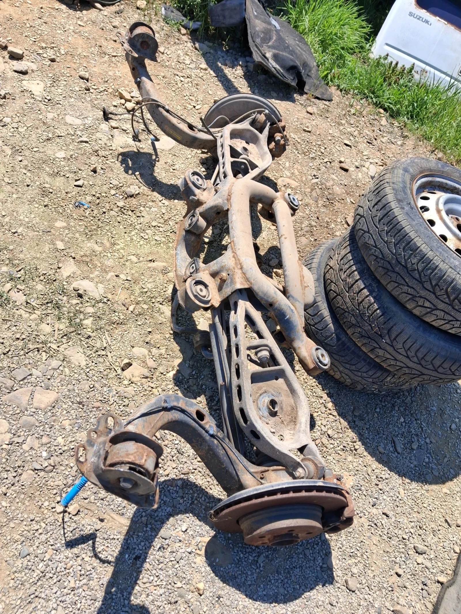 Заден мост за БМВ X3 E83 напълно оборудван