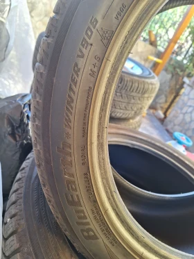 Гуми Зимни 225/45R17, снимка 4