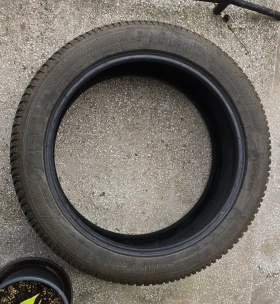 Гуми Зимни 255/45R20, снимка 4