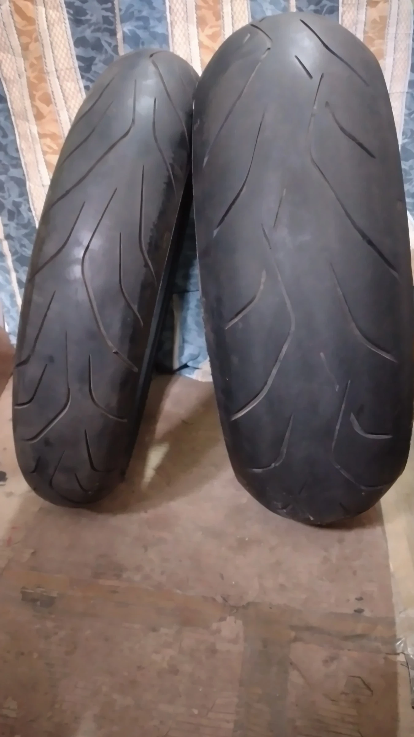 ���� 190/55 17 ZR | Mobile.bg � ����������� 2