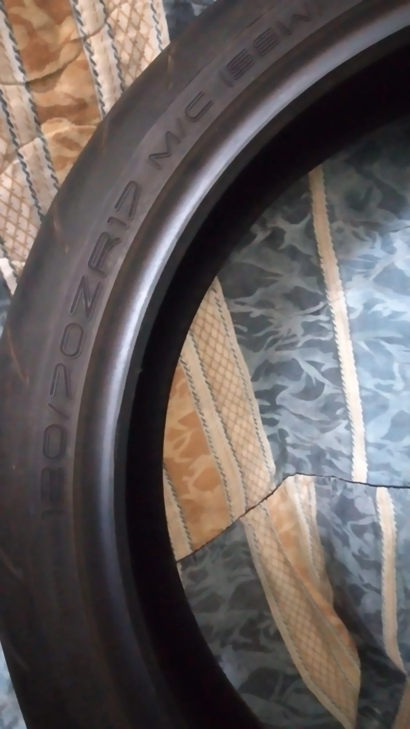 ���� 190/55 17 ZR | Mobile.bg � ����������� 6