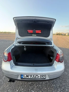 VW Passat 2.0 TDI , снимка 6