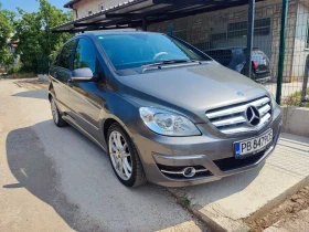 Mercedes-Benz B 180, снимка 1