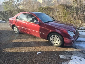 Mercedes-Benz C 220, снимка 7