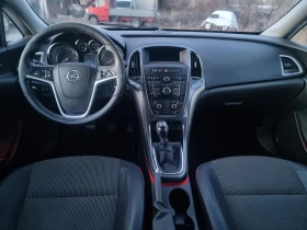 Opel Astra 1.7CDTI СЕДАН КОЖА КЛИМАТРОНИК, снимка 9