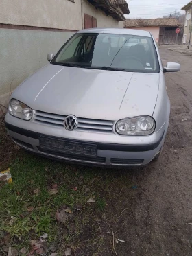 ������ VW Golf