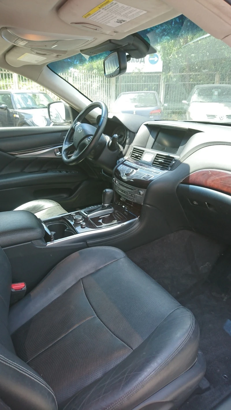 Infiniti M, снимка 4 - Автомобили и джипове - 47115981