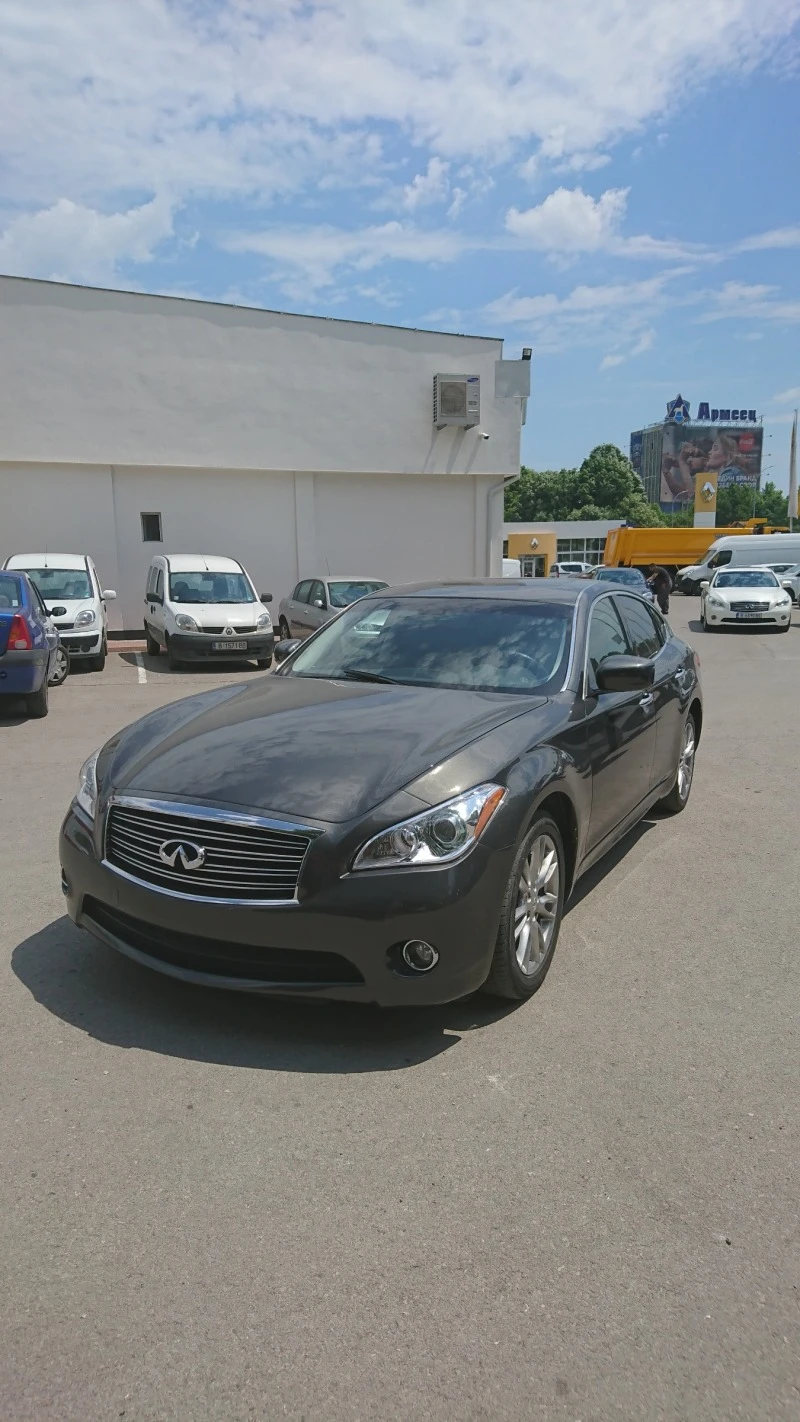 Infiniti M, снимка 6 - Автомобили и джипове - 47115981