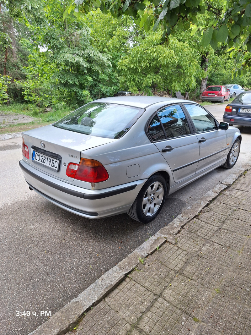 BMW 318, снимка 2 - Автомобили и джипове - 46436452