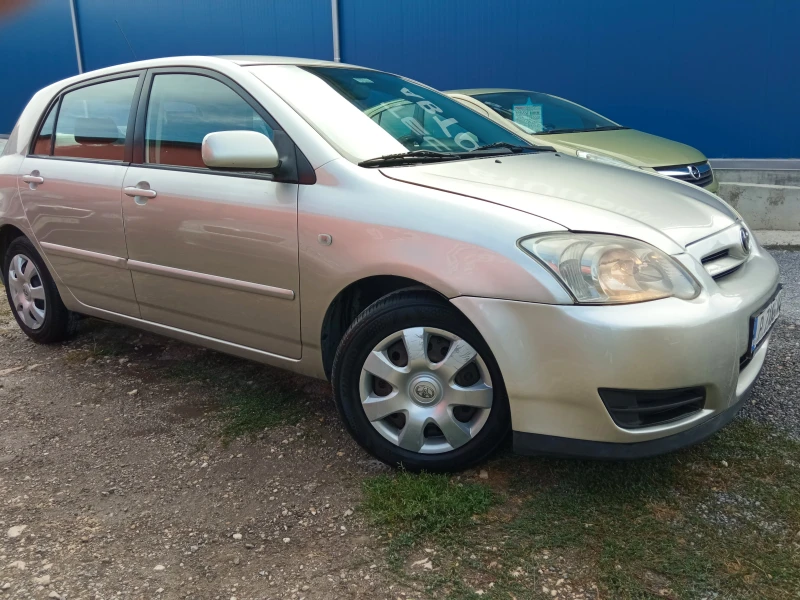 Toyota Corolla 1.4i 16V 97к.с., снимка 1 - Автомобили и джипове - 46974749