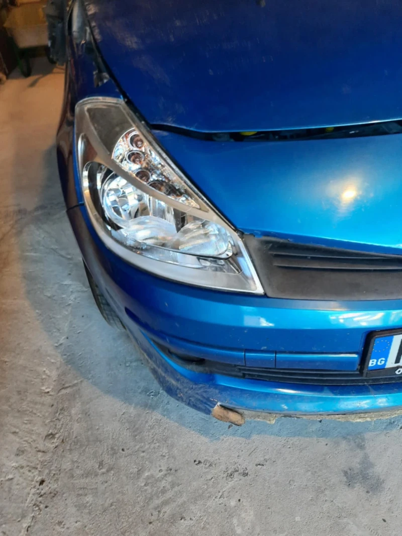 Renault Clio, снимка 3 - Автомобили и джипове - 48012229