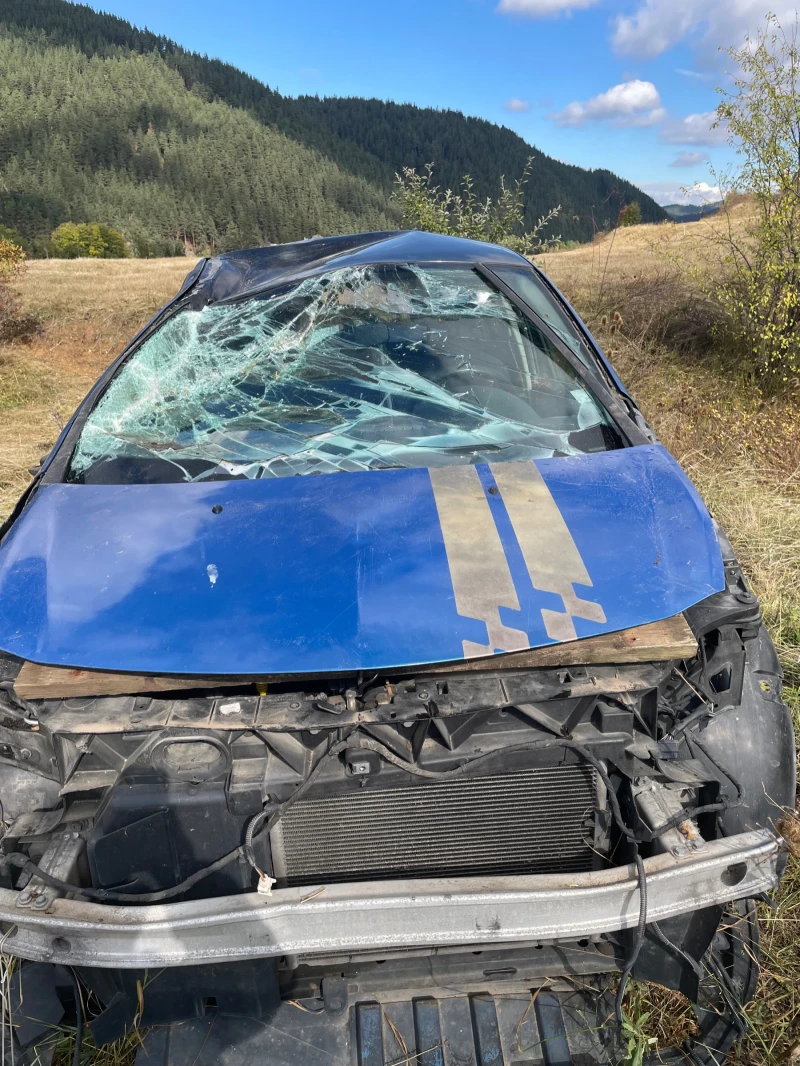 Renault Clio, снимка 5 - Автомобили и джипове - 52410141